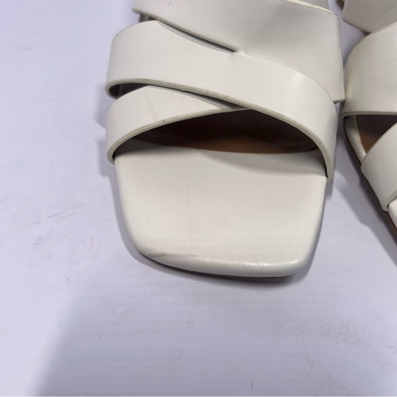 Nordstrom Rack Women’s White Wedge Shoes with Criss-Cross Straps Size 9.5M - Picture 3 of 9